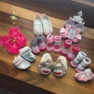 Socks0-3mo and shoes 0-3mo and 6-9mo